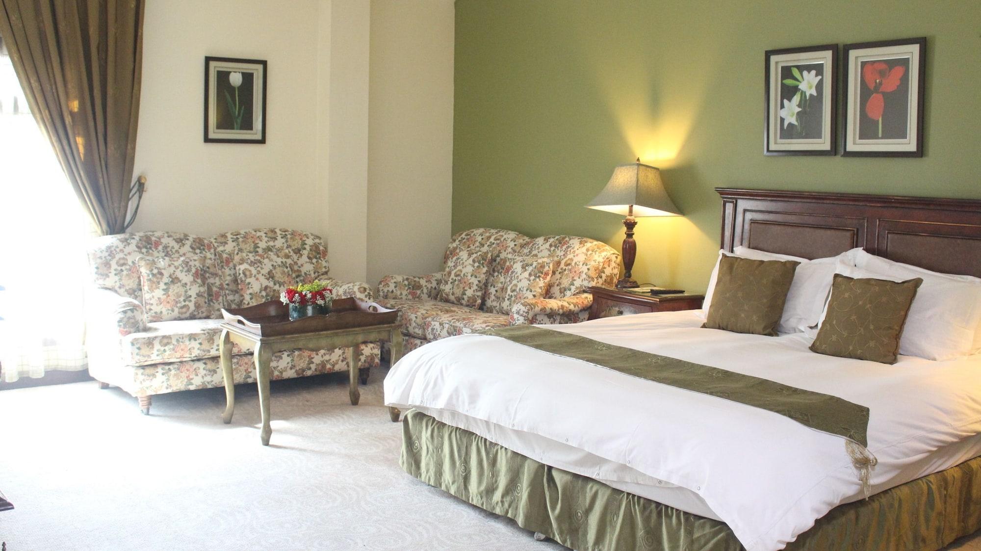 The Convention Center & Royal Suites Hotel Koweït Extérieur photo