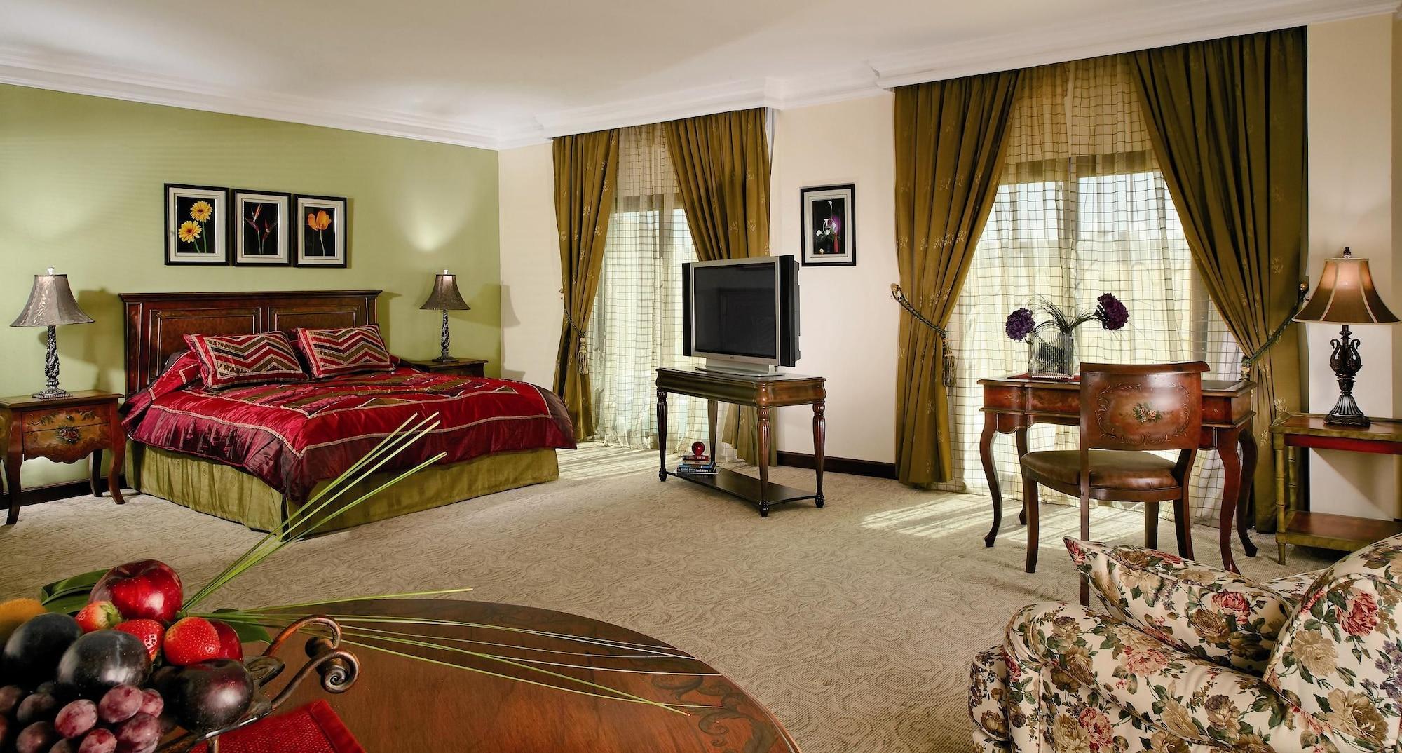 The Convention Center & Royal Suites Hotel Koweït Extérieur photo