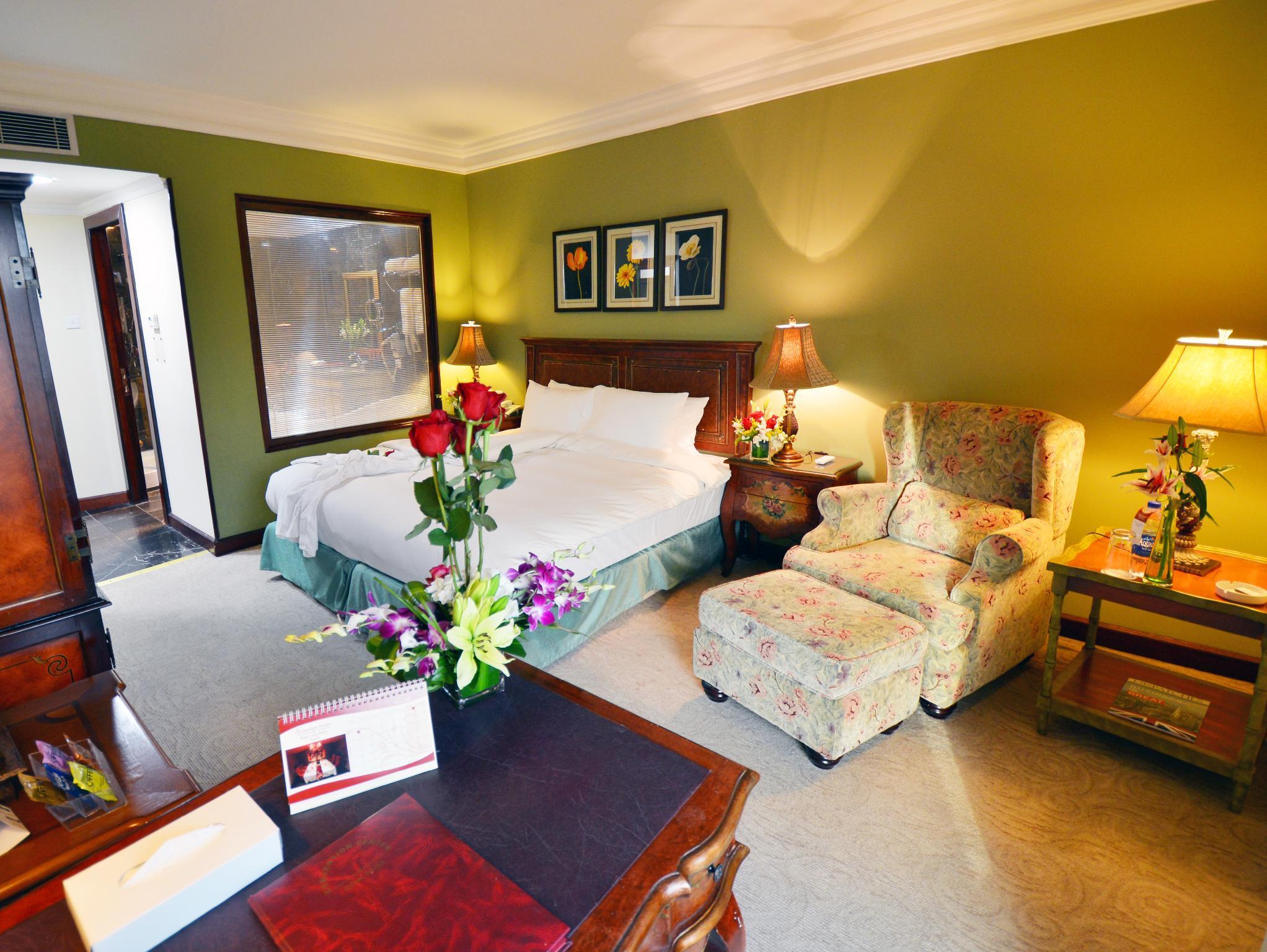 The Convention Center & Royal Suites Hotel Koweït Extérieur photo